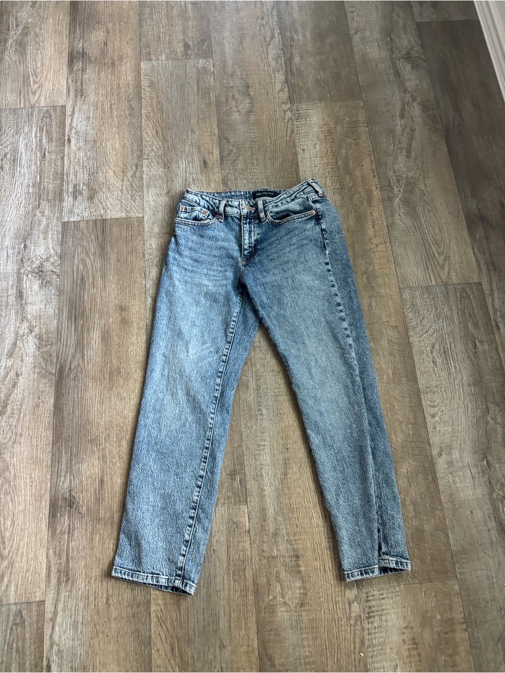 Aeropostale Mid Rise Straight Ankle Jean - Picture 2 of 4